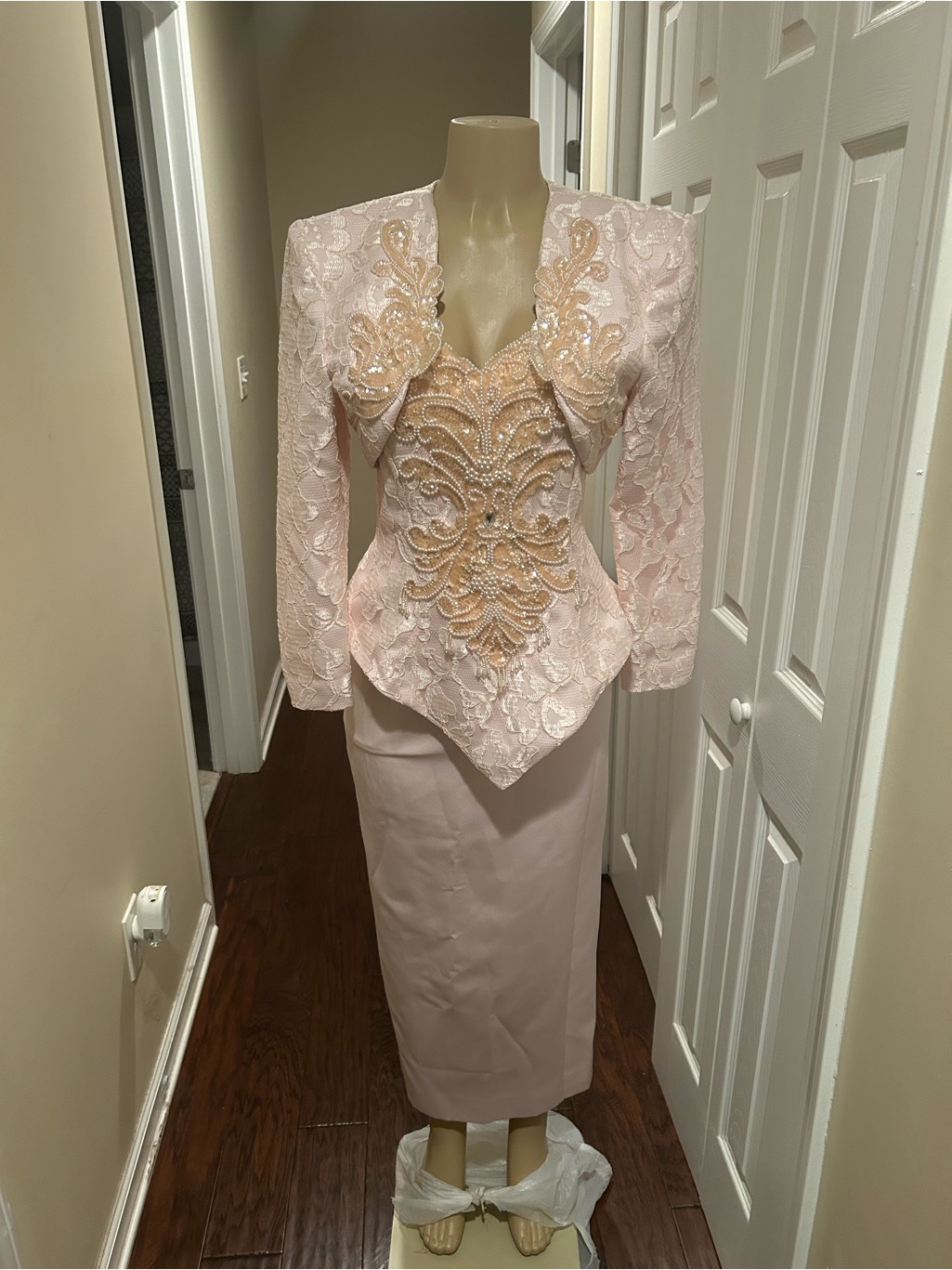 Vintage Karen O Kada Elegant Blush Pink Lace Peplum Dress With Gold Embroidery